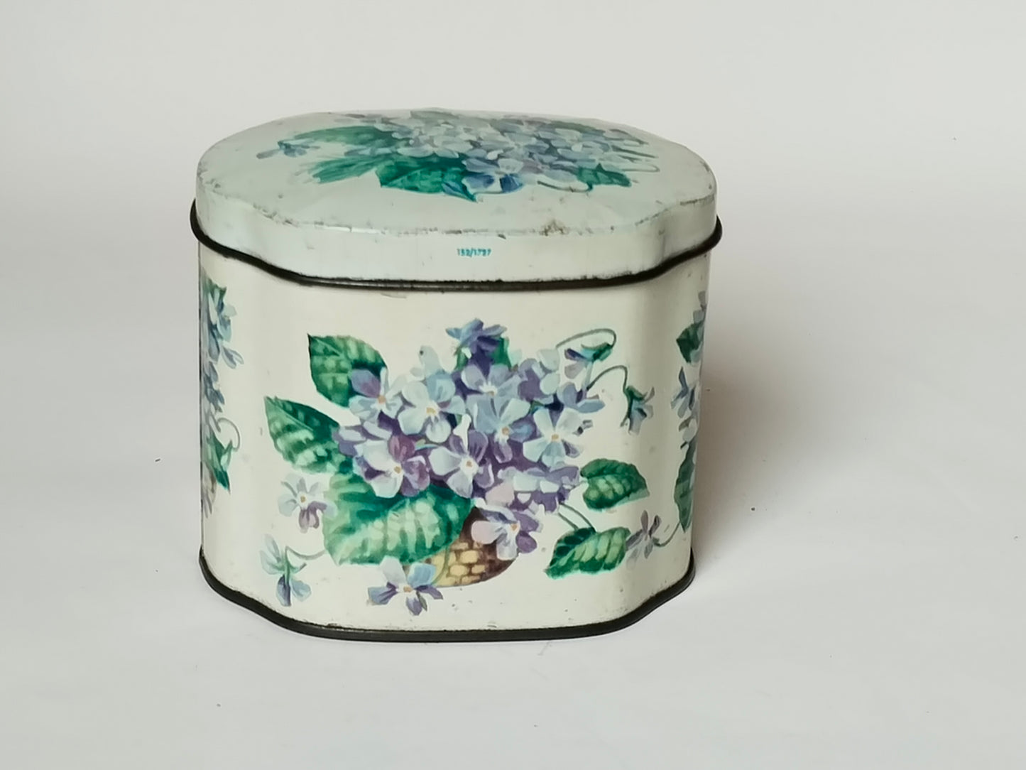 Vintage Huntley & Palmers Keksdose mit Veilchen-Motiv, Gesamtansicht