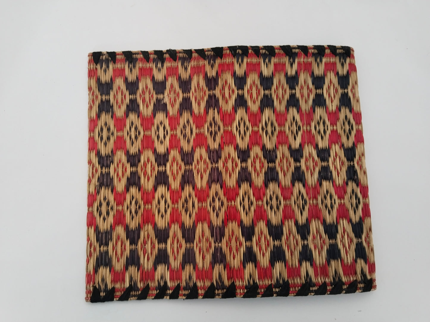 Vintage Wiener Ball Clutch aus Raffia. Rückseite.