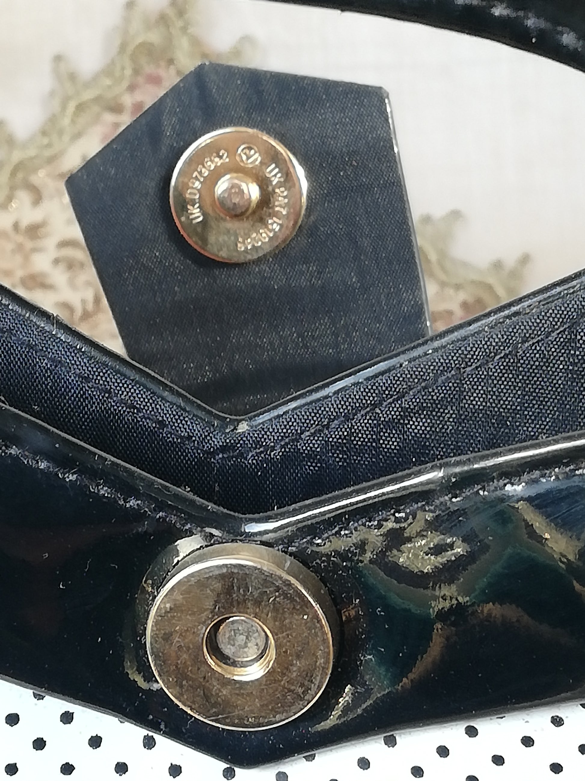 Vintage Damenhandtasche Magnetverschluss