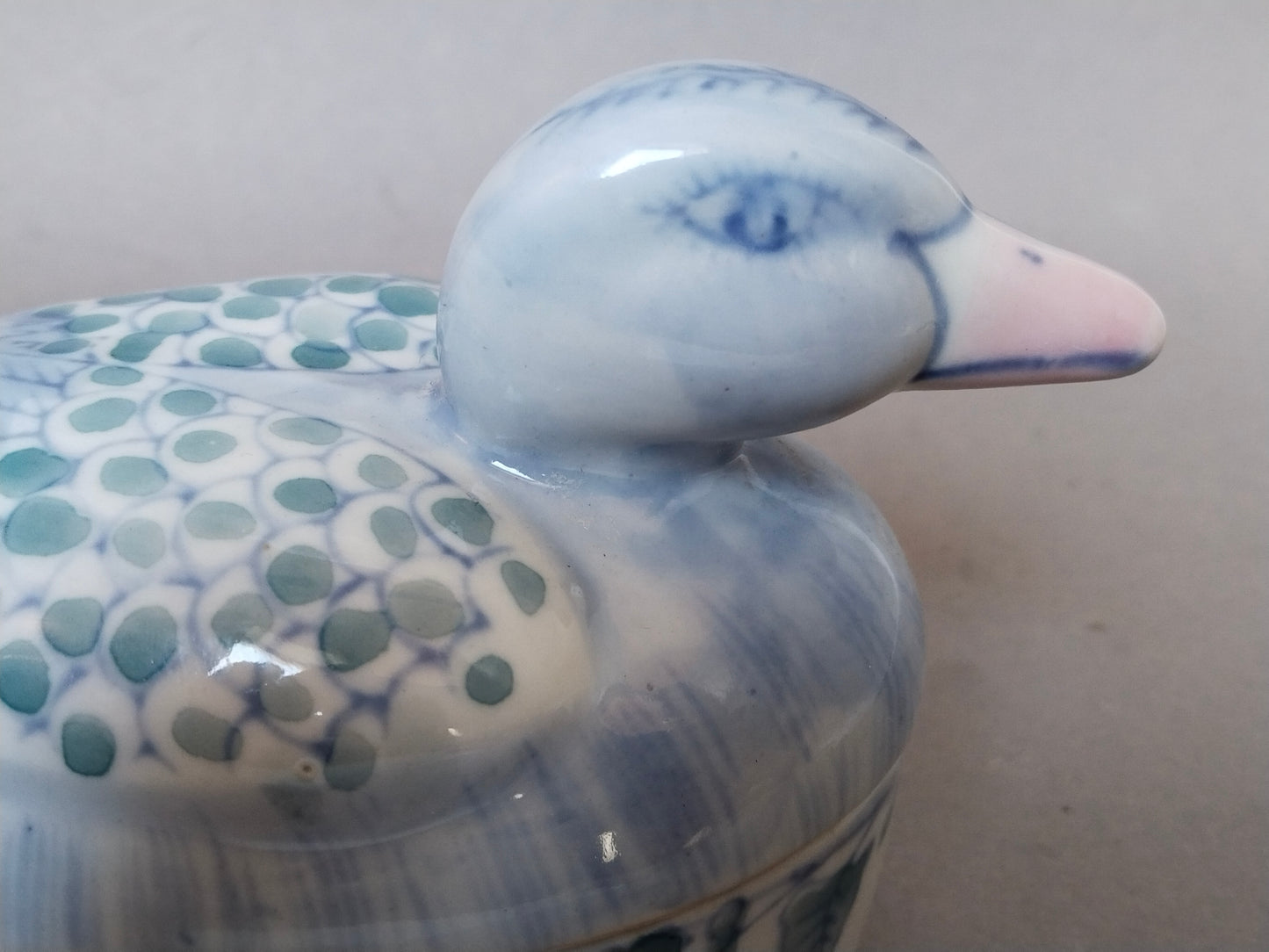 Porzellan Enten-Deckeldose – Blütendekor Blau Rosa, Vintage Schmuckdose, St. Pölten Fund