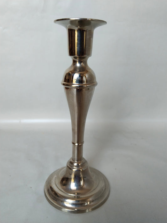 Eleganter-Vintage-Metall-Kerzenständer-17cm-poliert