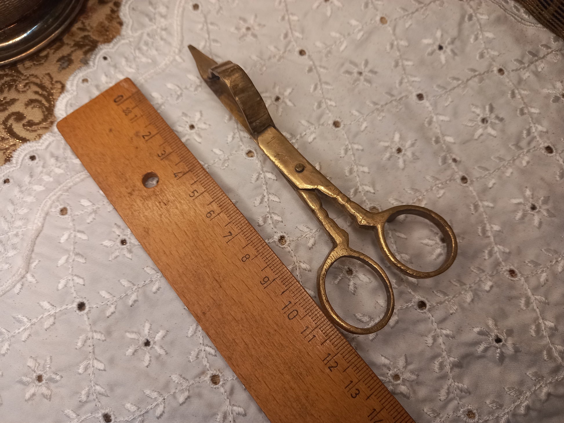 Vintage Kerzenschere mit Lineal für Längenmessung