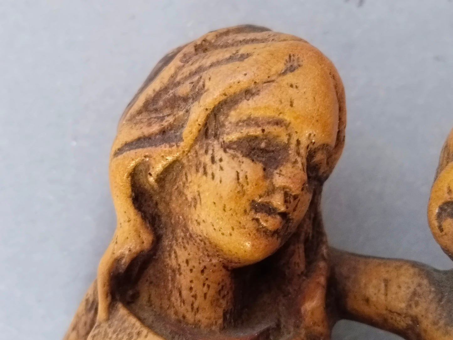 Detailaufnahme Gesicht der Madonna, Seitenansicht