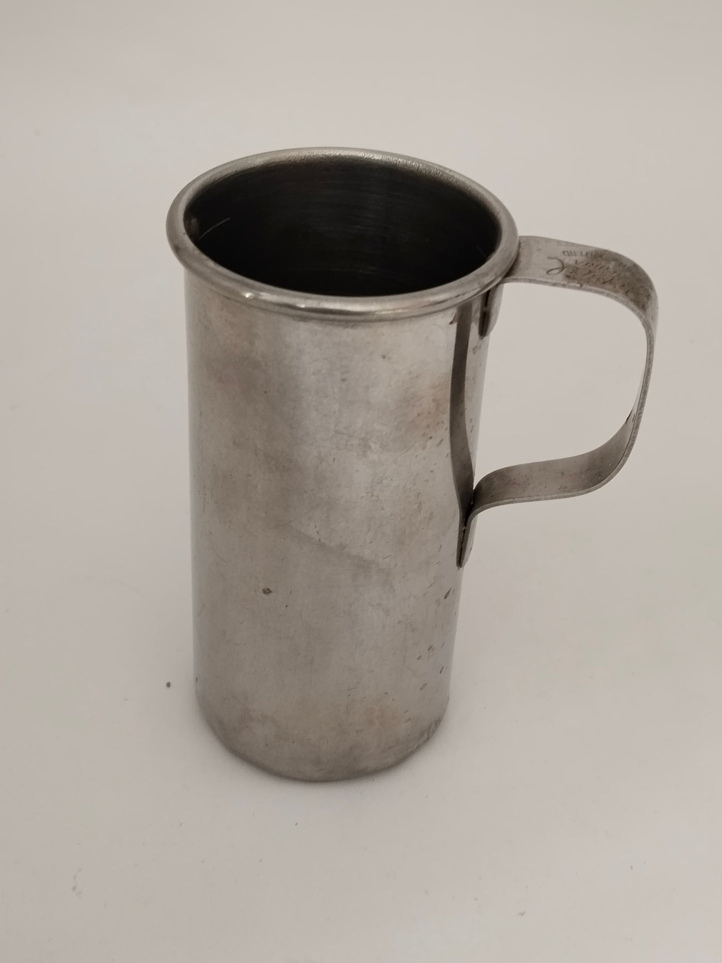 Antiker Messbecher 1/8 Liter Ideal Austria mit Henkel rechts
