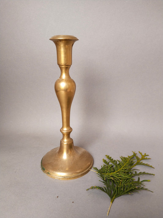 Massiver Vintage Messing Kerzenständer 21 cm hoch für gehobenes Wohnen