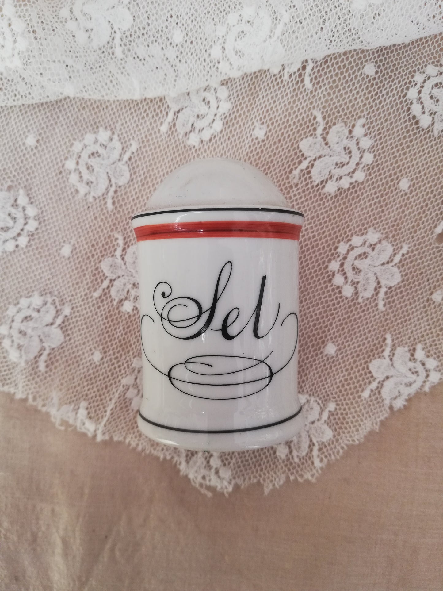 Vintage Salzstreuer „Sel“ für Küche und Sammler