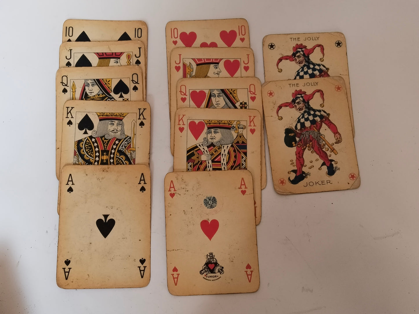 Kaiserliche Spielkarten aus Österreich – Zwei Decks mit Doppeladler-Steuermarke, um 1900