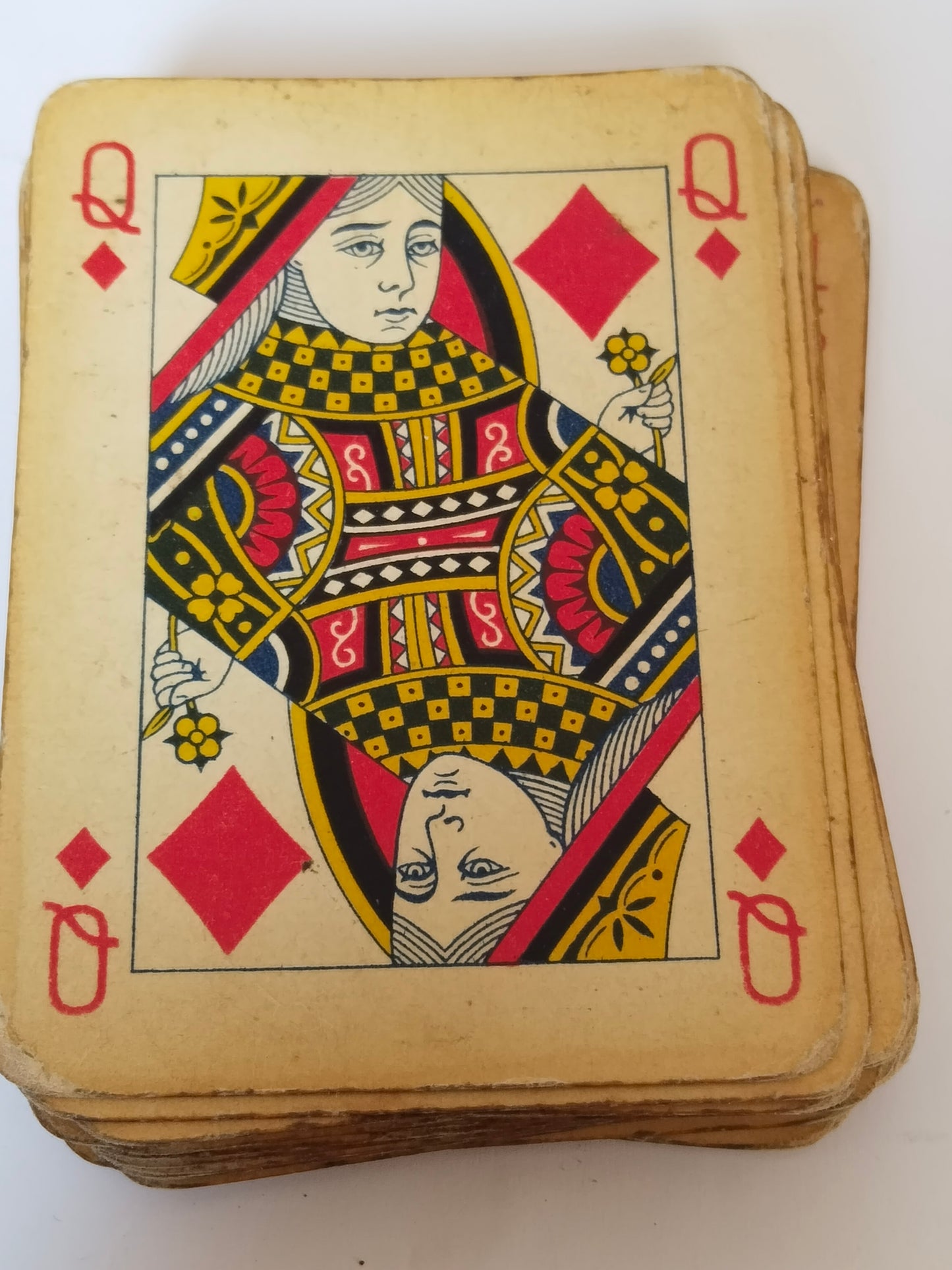 Kaiserliche Spielkarten aus Österreich – Zwei Decks mit Doppeladler-Steuermarke, um 1900