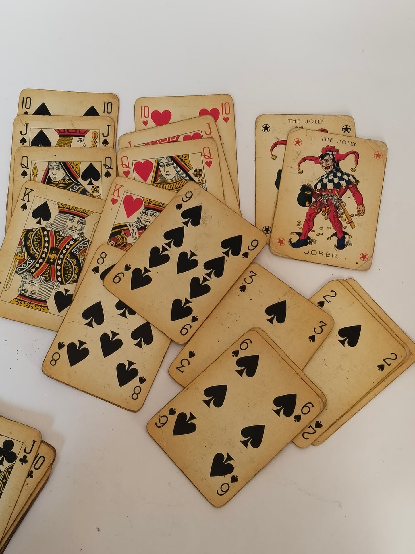 Kaiserliche Spielkarten aus Österreich – Zwei Decks mit Doppeladler-Steuermarke, um 1900