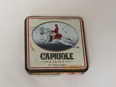 Vintage Blechdose Capriole Zigarillos mit Lipizzaner-Pferd, Gesamtansicht von oben
