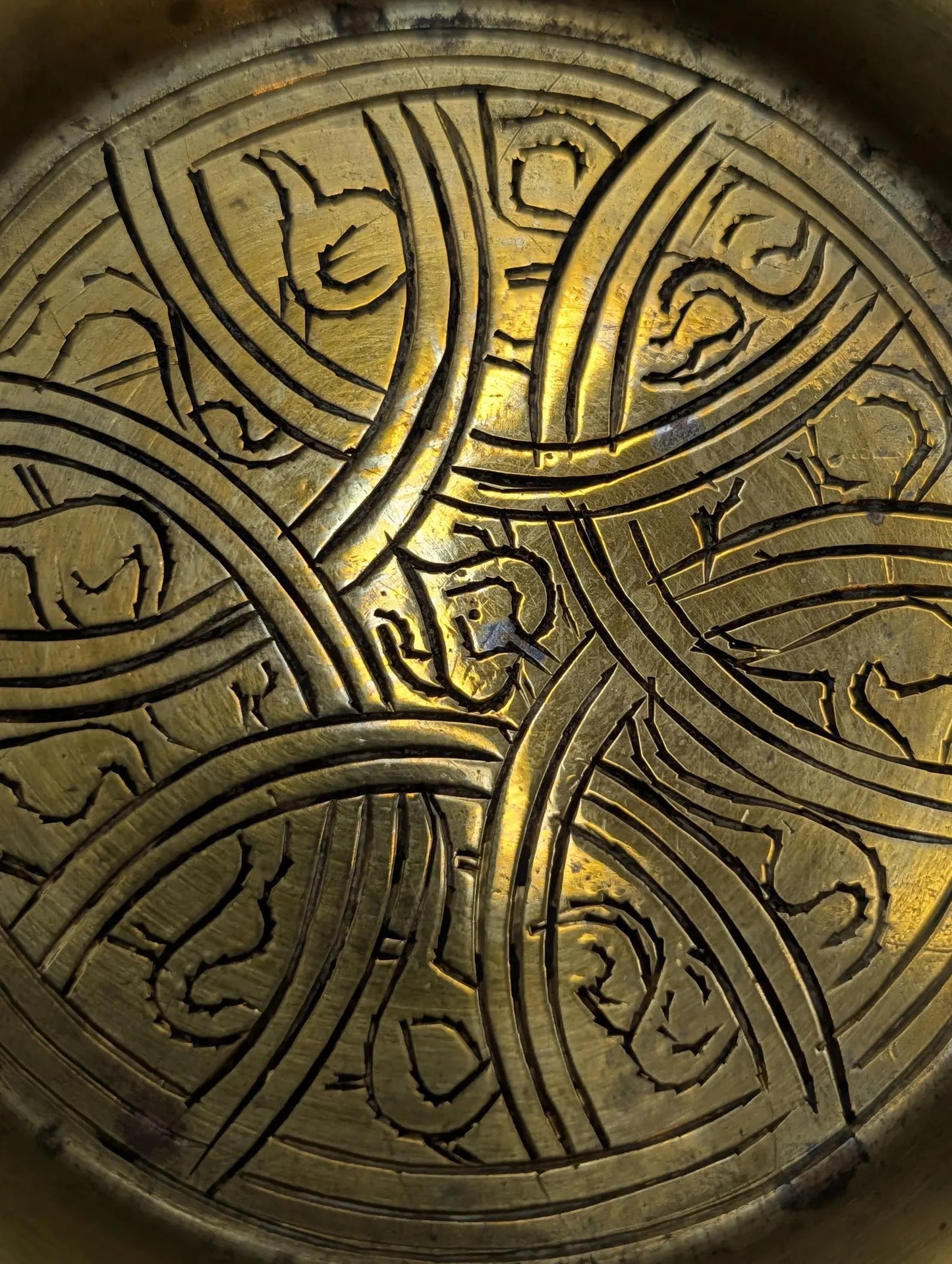 Sous-verres en laiton, lot de 6 – ornements gravés à la main, motif tressé oriental, vintage