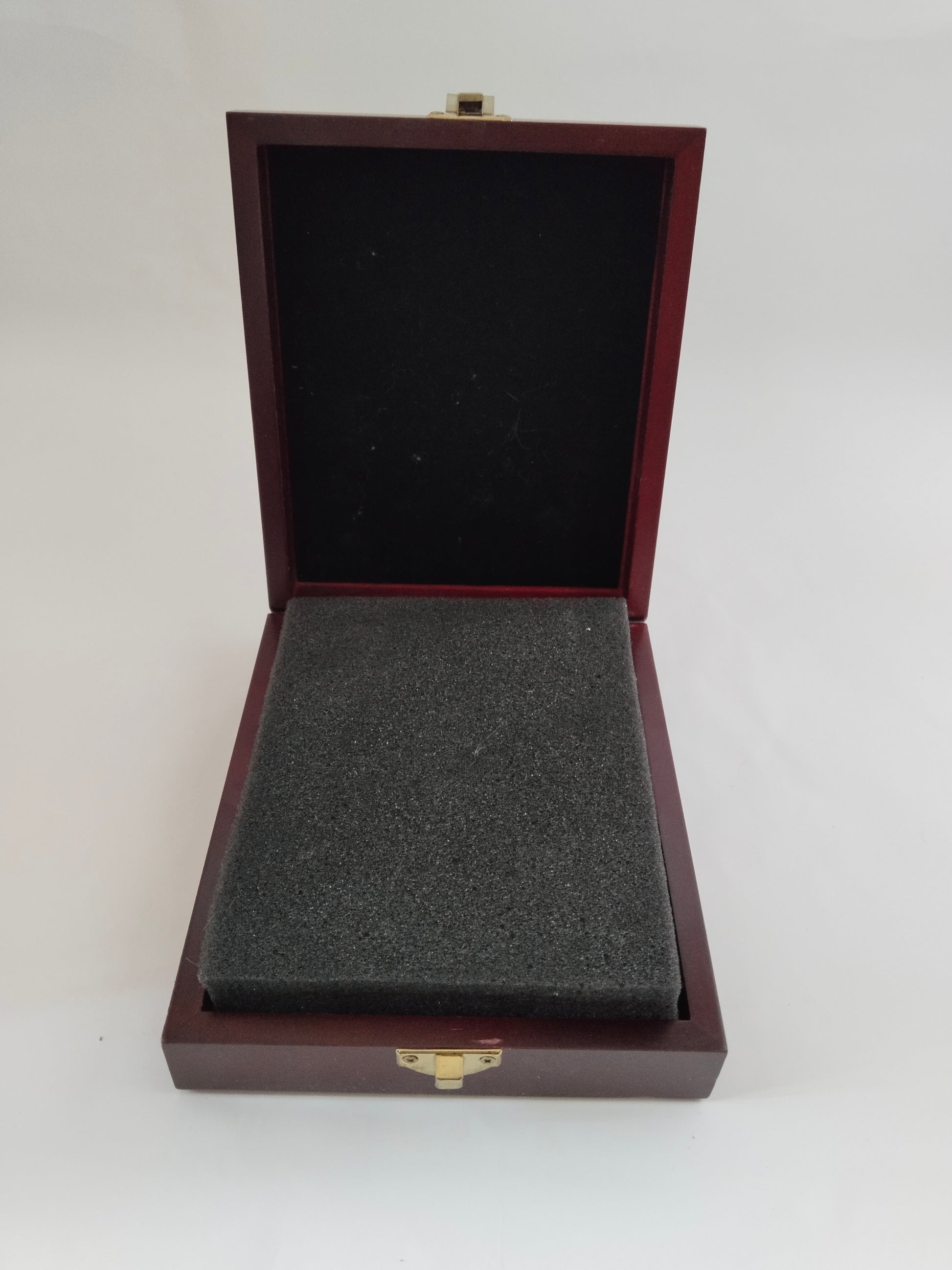 Hochwertiges Geschenkset für Weinverkostungen aus Österreich.