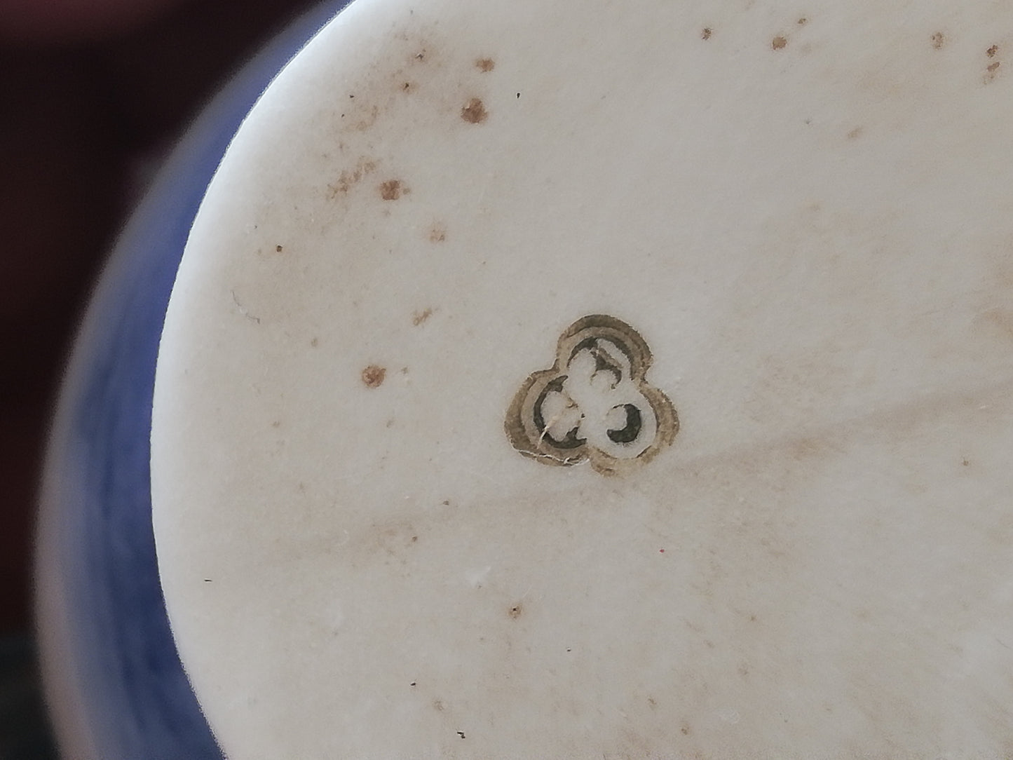 Detailansicht Bodenmarke Stempel Vintage Porzellanvase Delfter Blau