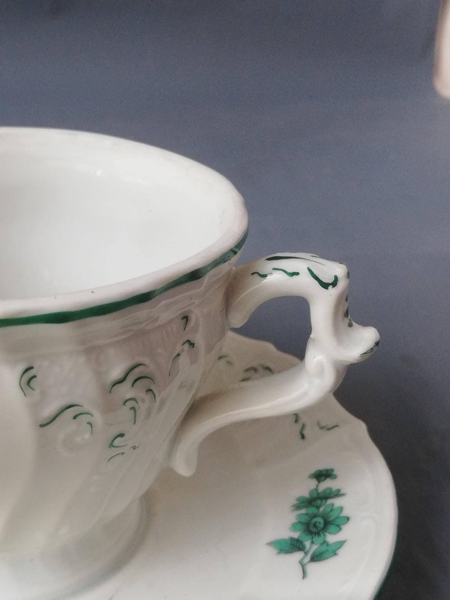 Böhmische Porzellan-Zuckerdose im Rokoko-Stil – Haas & Czjzek, Schlaggenwald, ca. 1950er Jahre