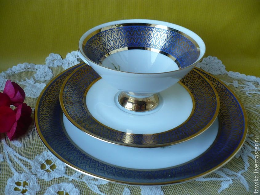 Winterling Marktleuthen Teeservice, Kobaltblau und Gold, 3-teilig – Gesamtansicht, Vintage Deutschland 1960er