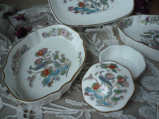 Wedgwood Kutani Crane Set mit Schälchen und Dose, Gesamtansicht