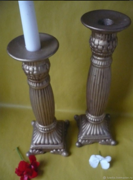 Paar große Vintage Keramik-Kerzenleuchter in Altgold, Schlossstil, 1970er