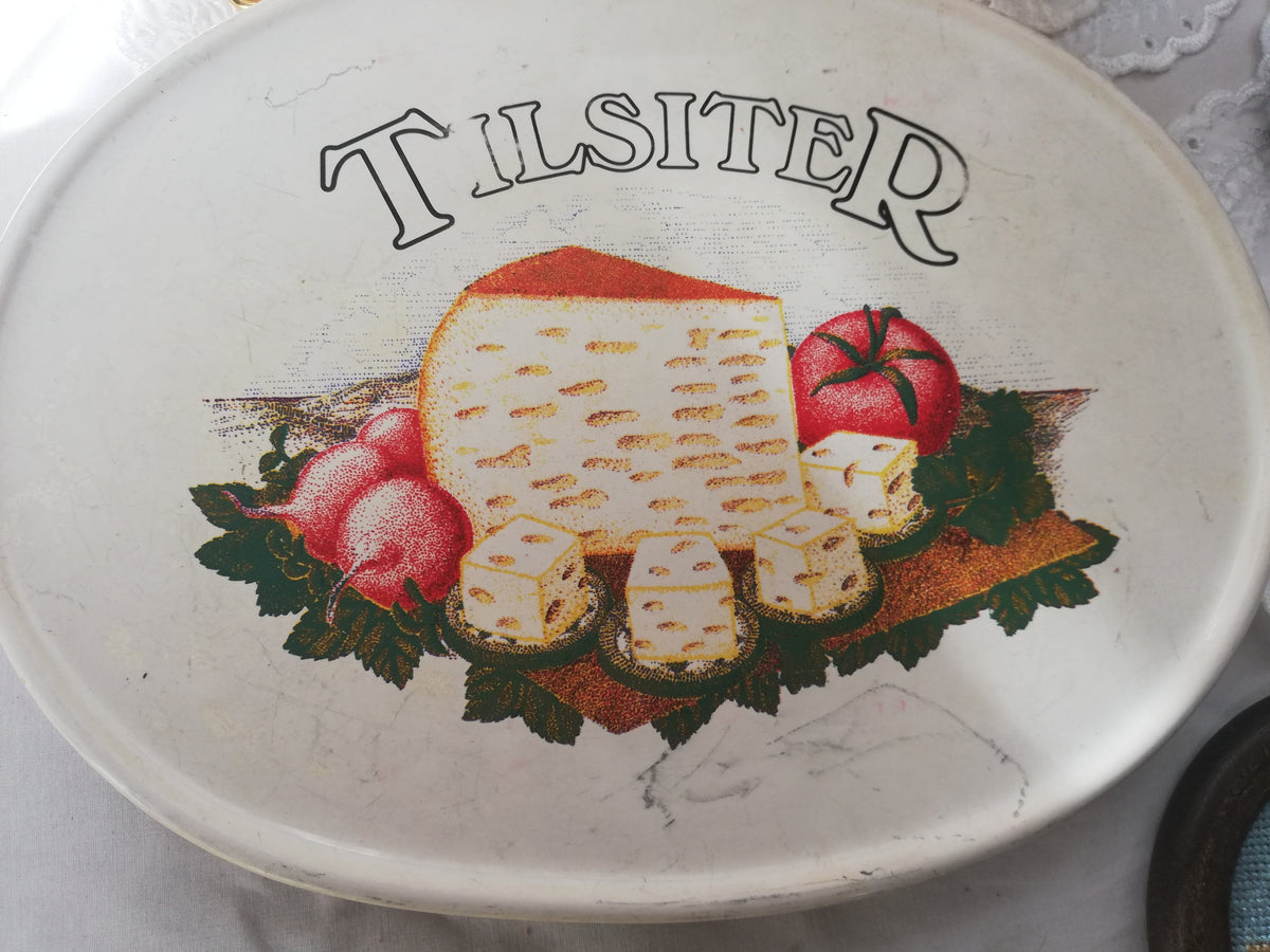 Rand des Käsetellers