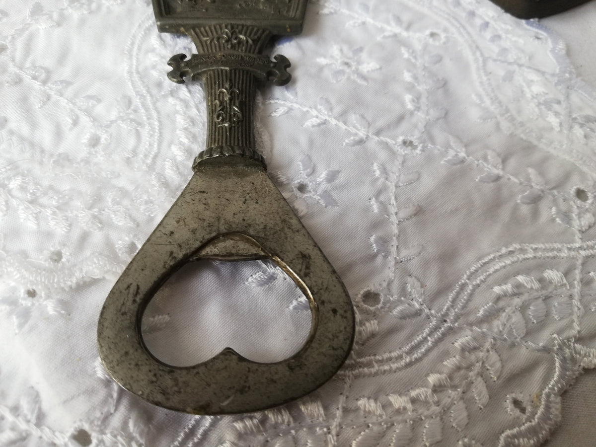 Lautenspieler und Dame im Detail