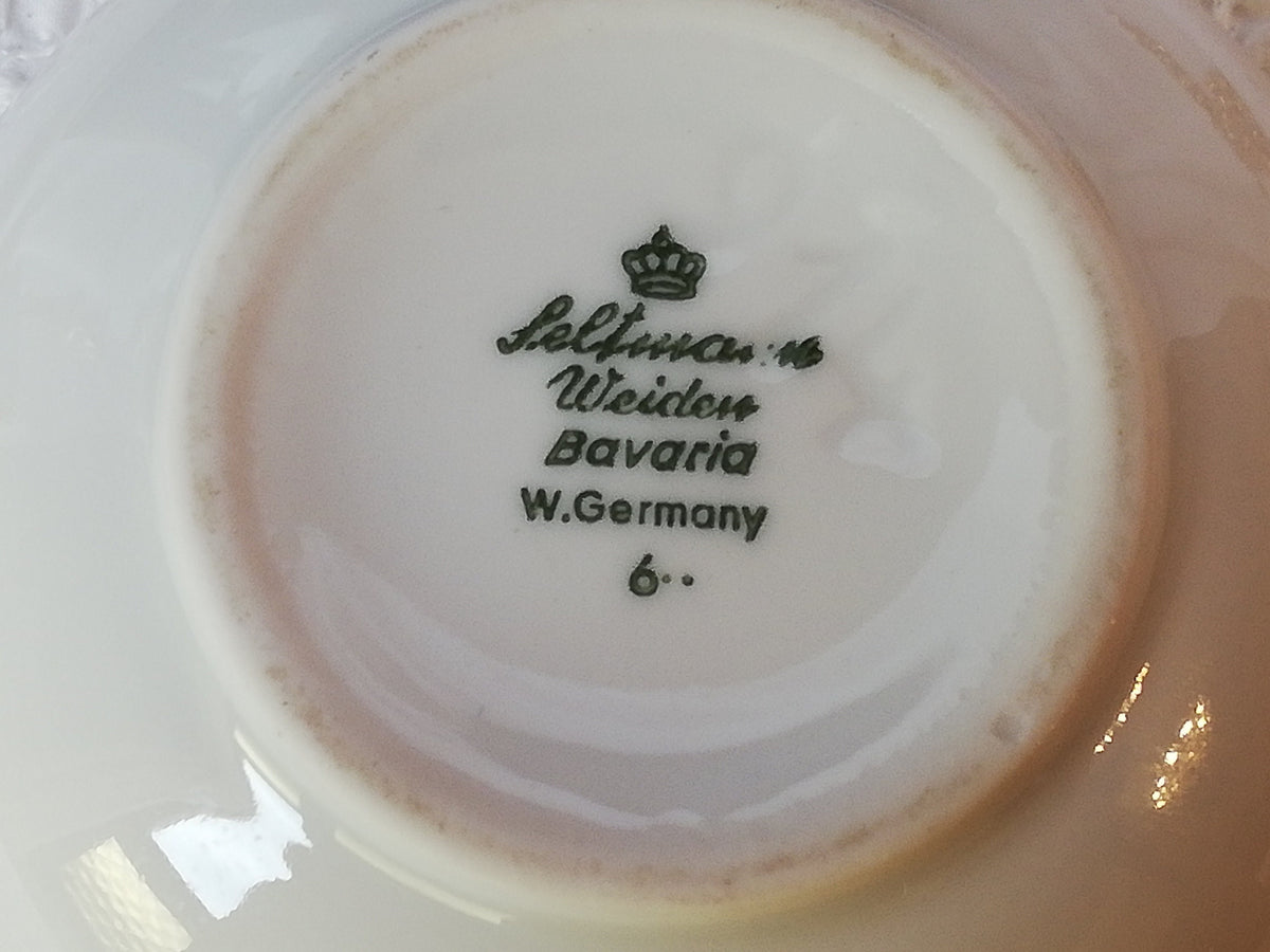 Seltmann Weiden Vase als Regaldekoration