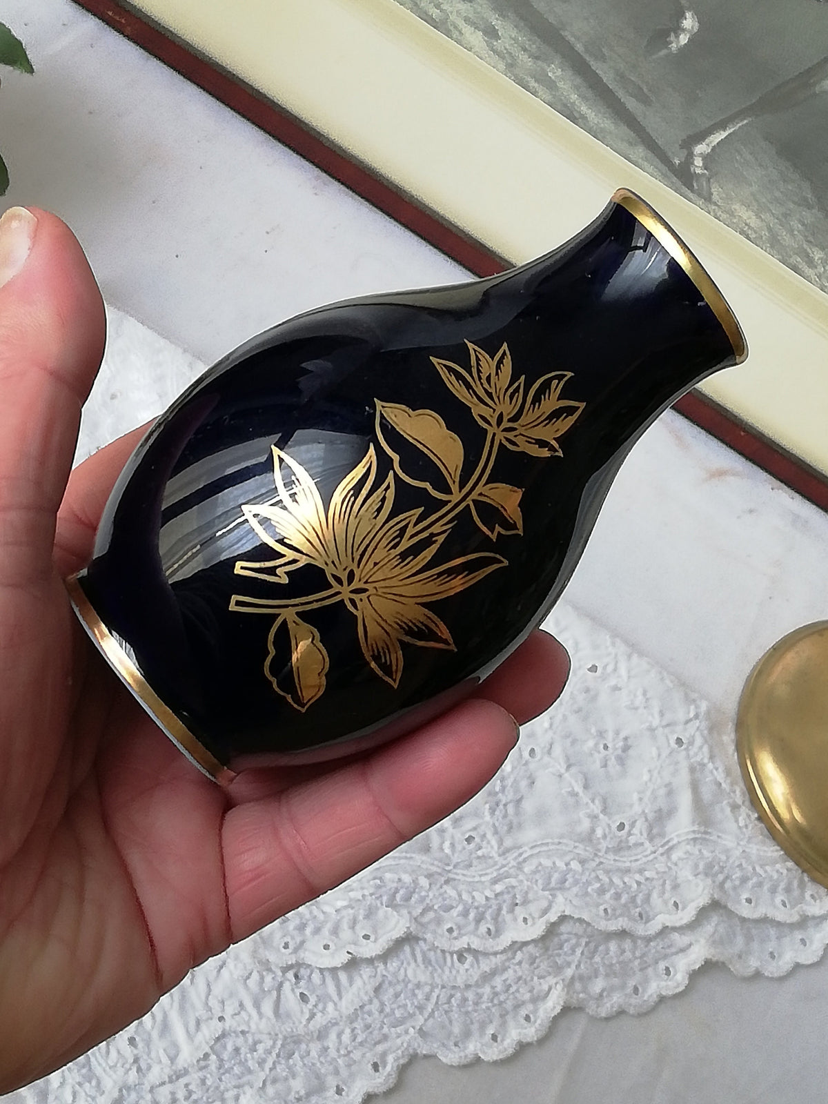 Porcelain vase from Hungary, vintage