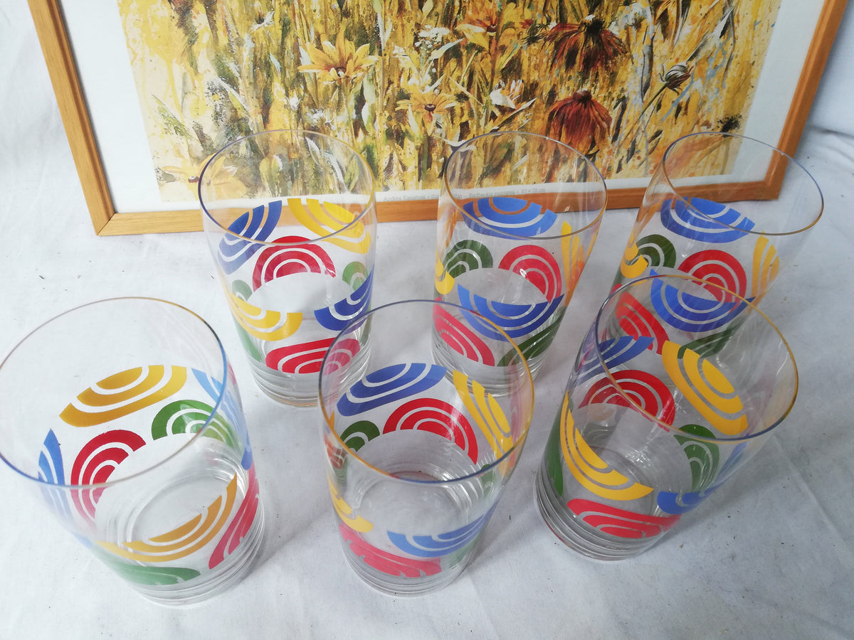 Einzelnes Glas von der Seite