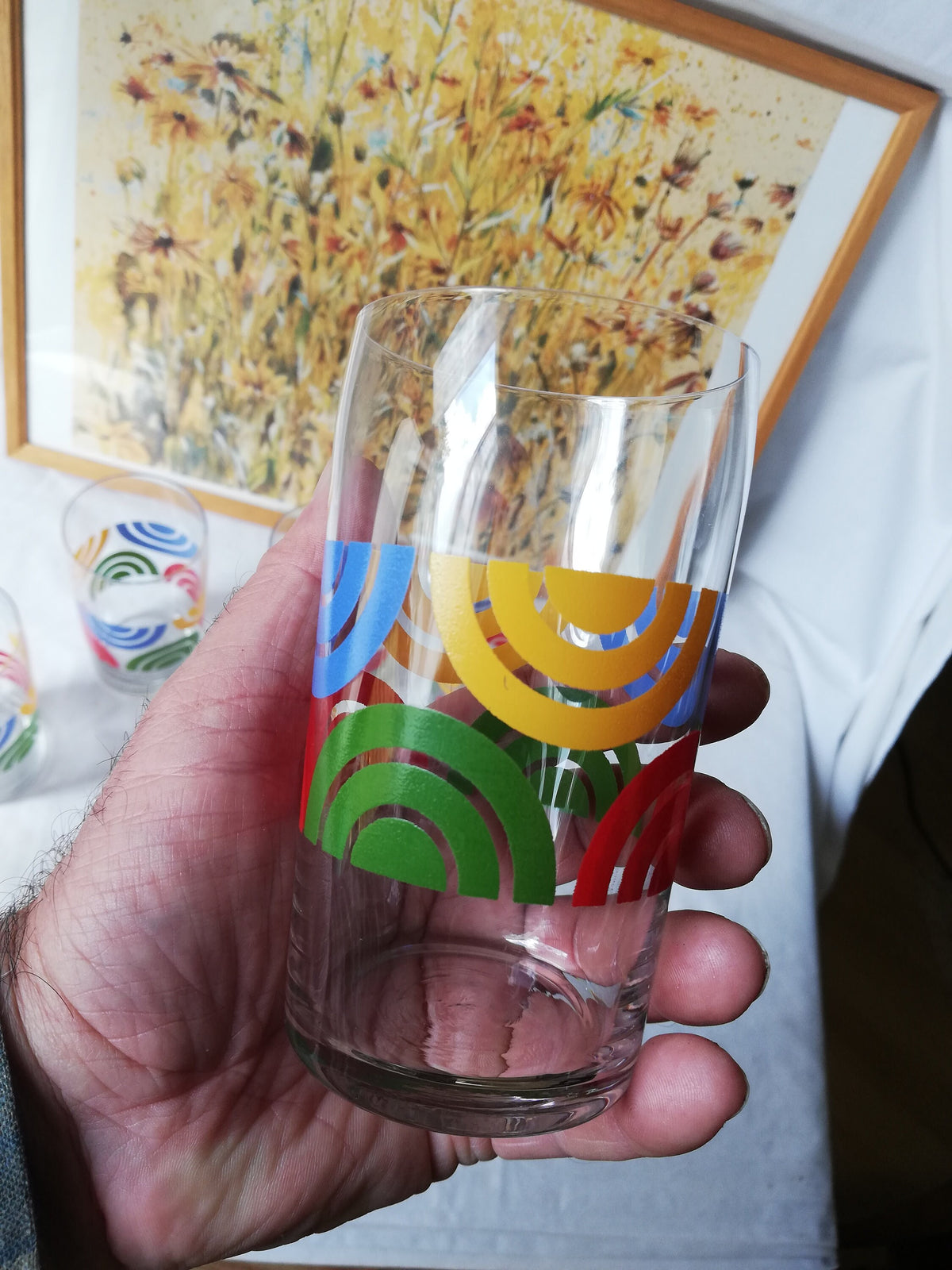 Gläserset auf dem Tisch