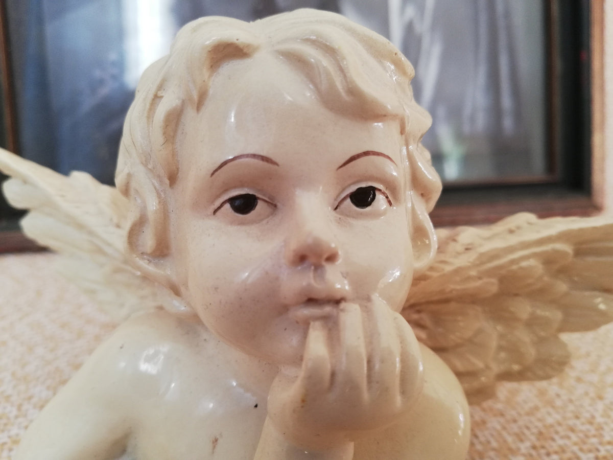 Ceramic angel white as a decorative object for your home. Vintage from Austria