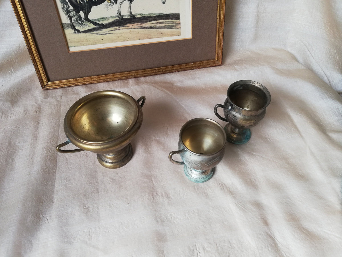 Old copper vessels for decorative purposes, vintage from Germany