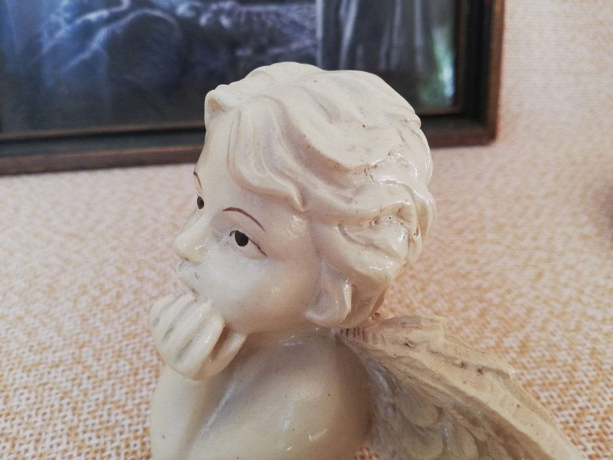 Ceramic angel white as a decorative object for your home. Vintage from Austria