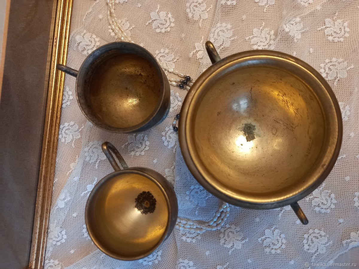 Old copper vessels for decorative purposes, vintage from Germany