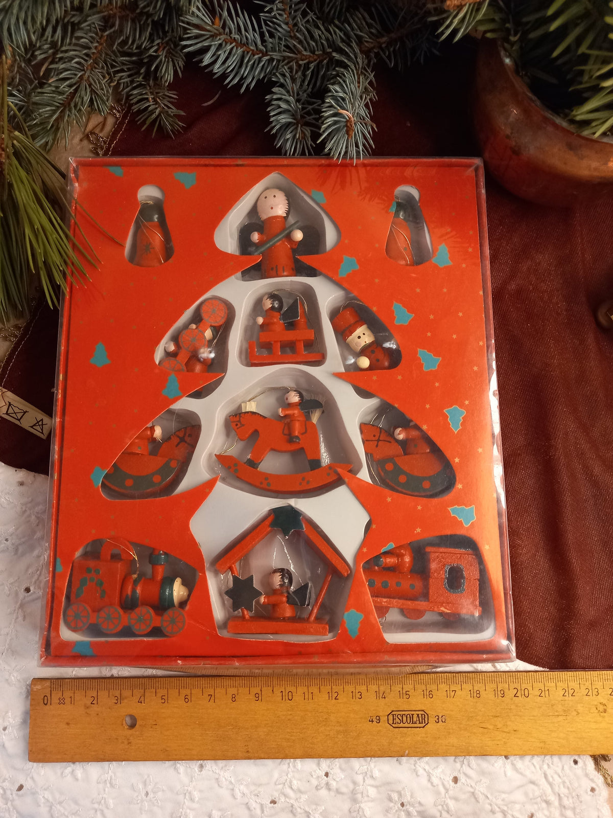 Holzschmuck am Christbaum