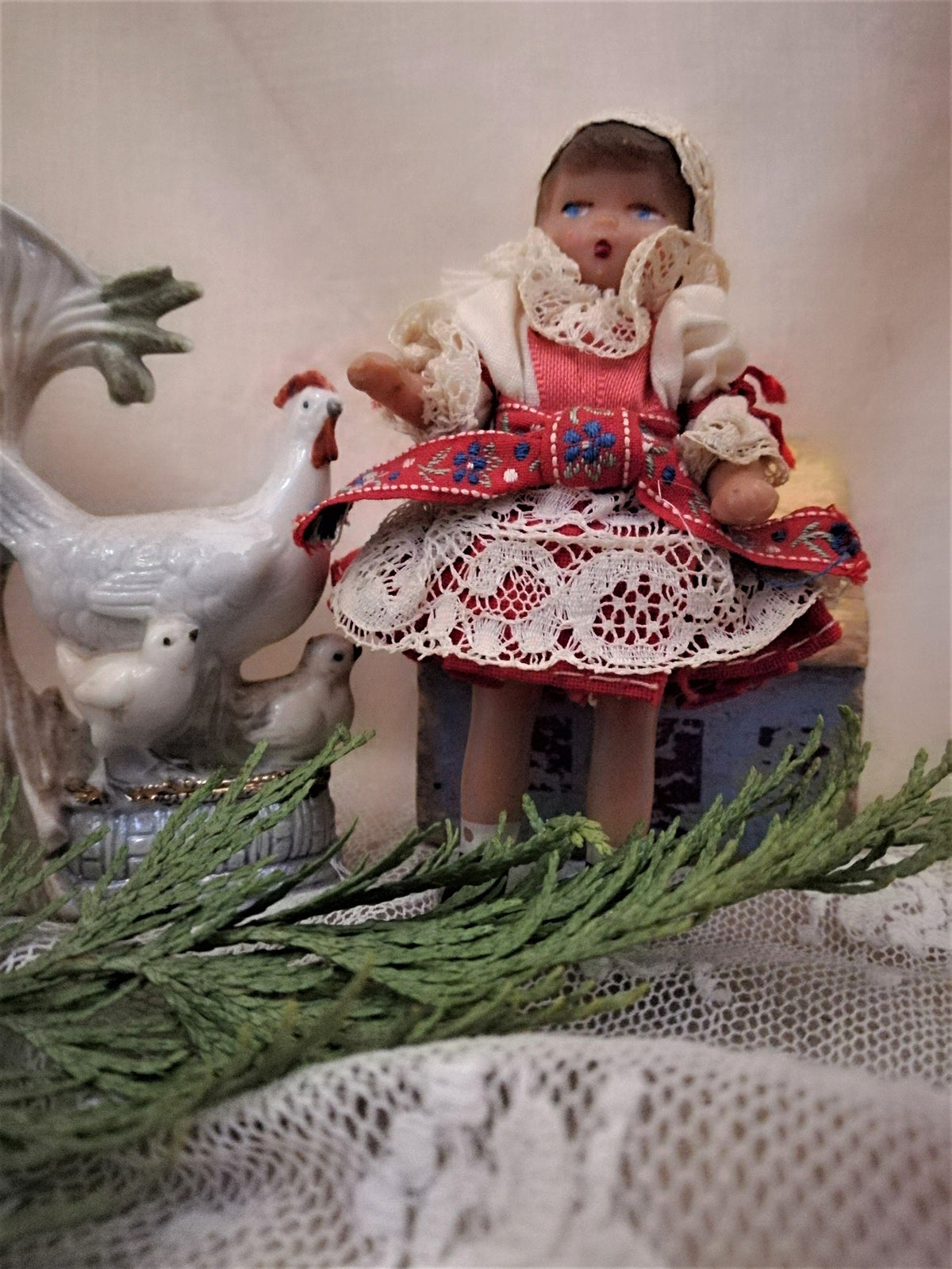 Zweite Trachtenpuppe aus Mähren, Detail der Kleidung