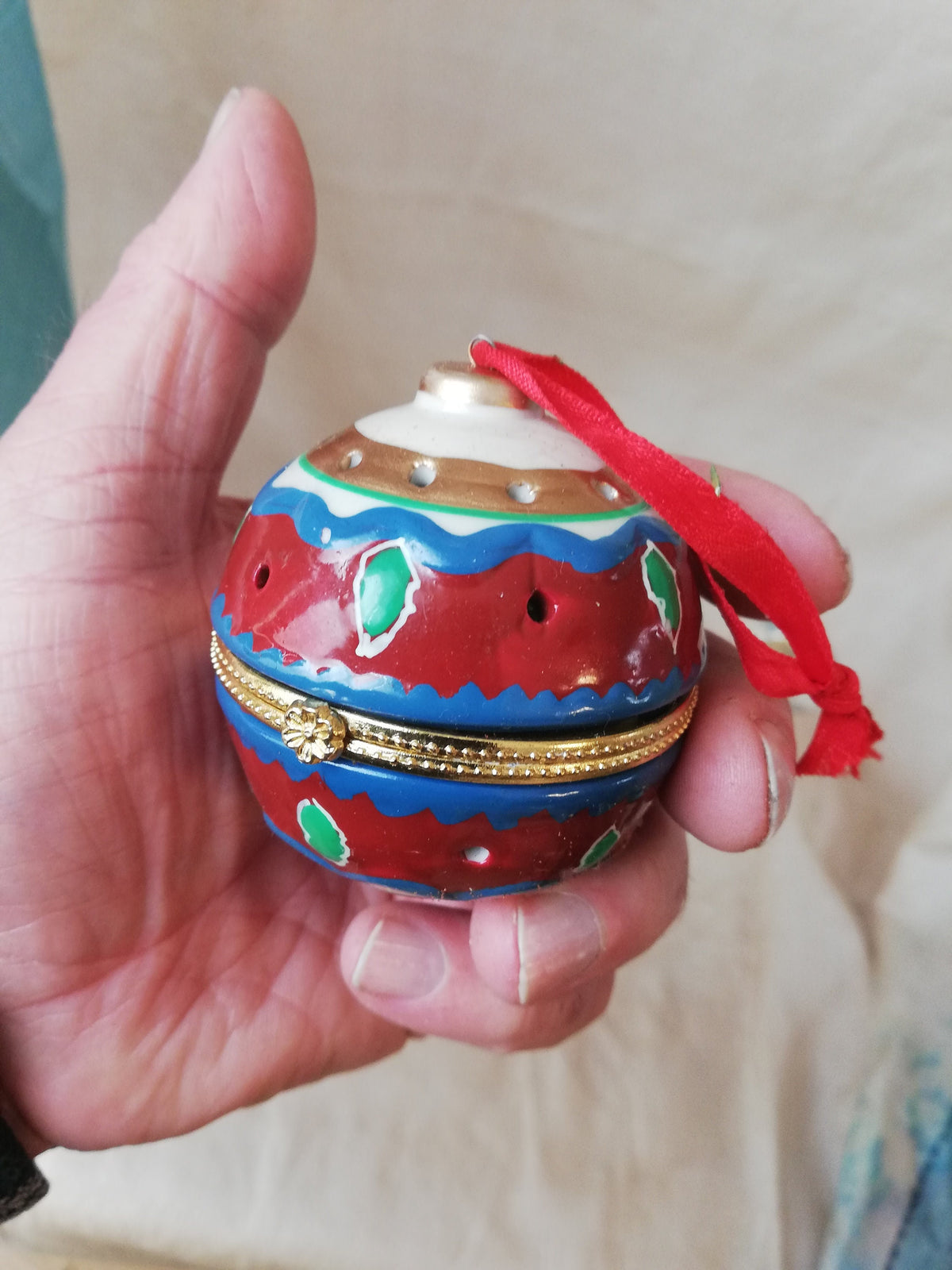 Vintage aroma balls for Christmas or Easter .