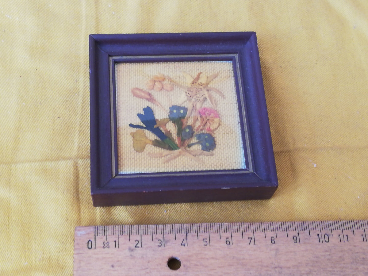 Miniaturbild an der Wand