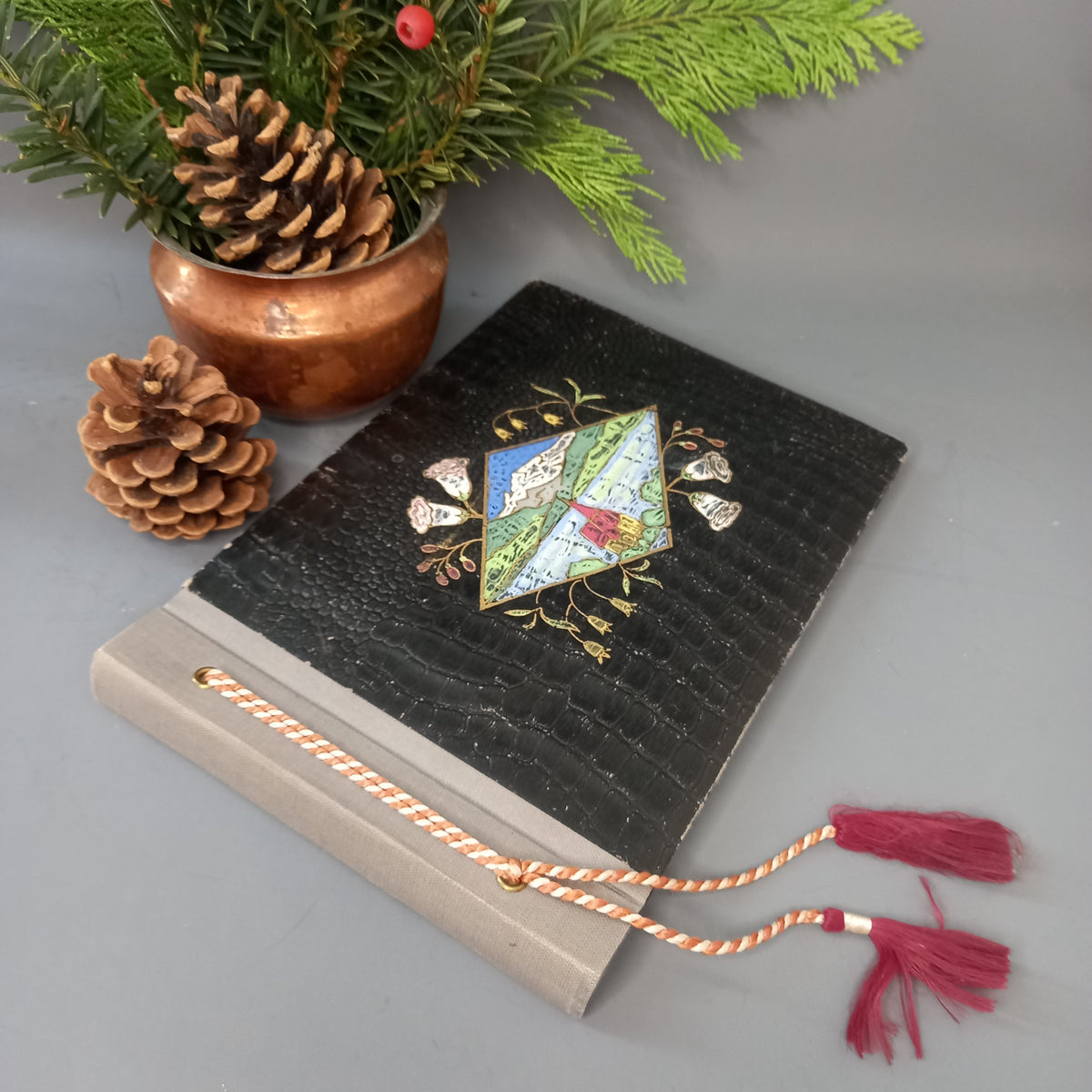 Altes Art-Déco-Fotoalbum mit Landschaftsbild, Gesamtansicht