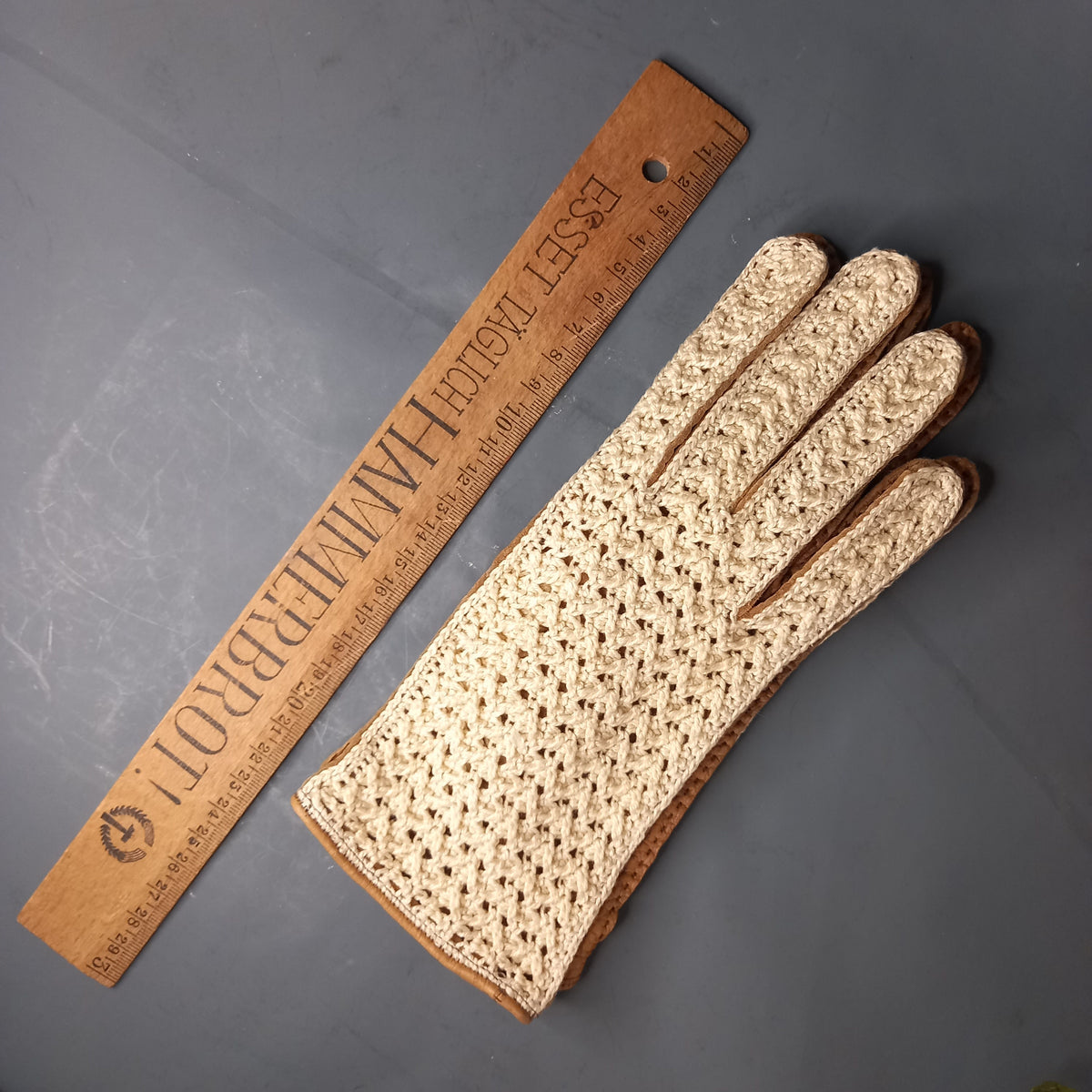 Handschuh von der Handfläche