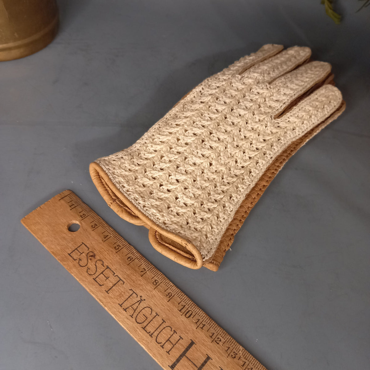 Handgelenk-Abschluss der Handschuhe