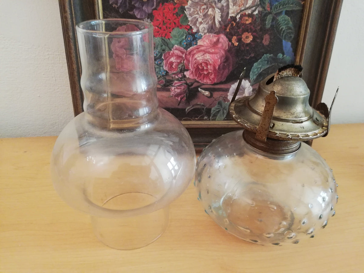 Vintage Petroleumlampe aus Glas von Lamplight Farms, Gesamtansicht