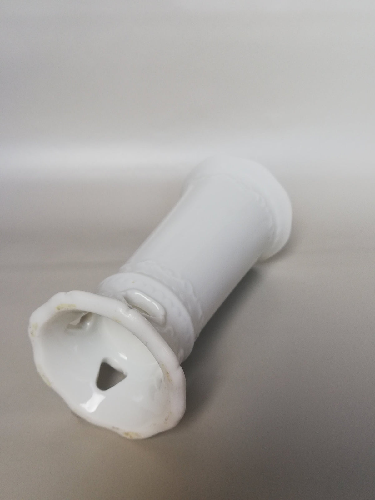 Fine porcelain vase with relief pattern and hole design - white - decorative highlight