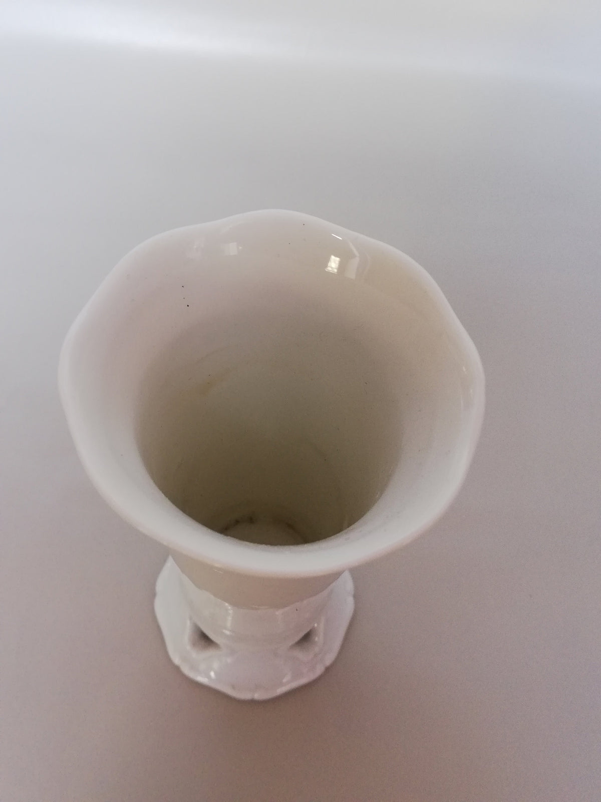 Fine porcelain vase with relief pattern and hole design - white - decorative highlight