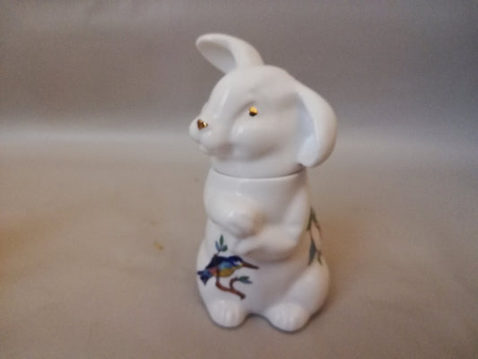 Porcelain box in the shape of a rabbit, vintage, AYNSLEY, porcelain, England