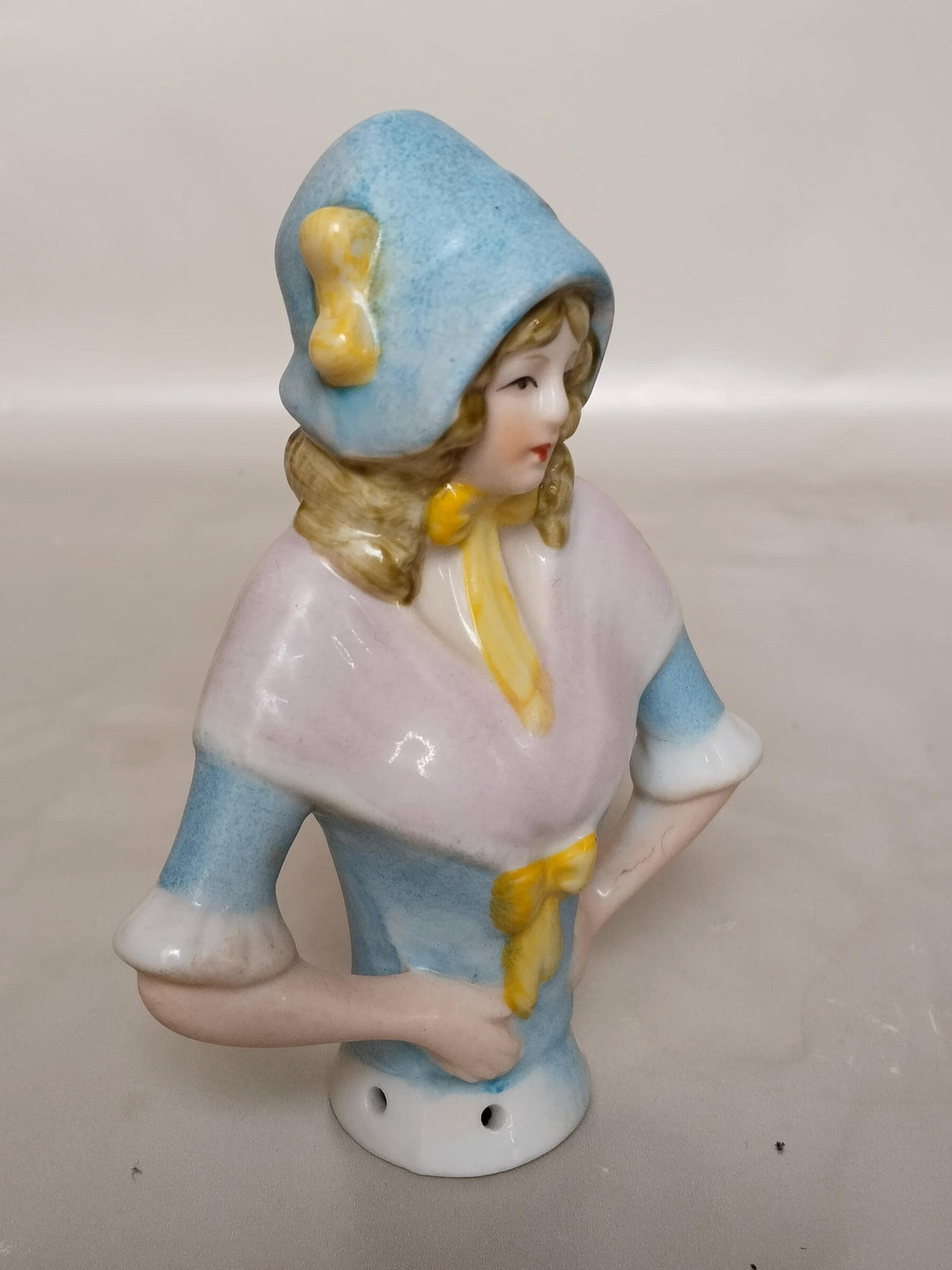 Half Doll figurine, Vintage Halfdoll Porcelain Figure 1980s – Nostalgic Collector’s Item and Decorationage, porcelain, Germany