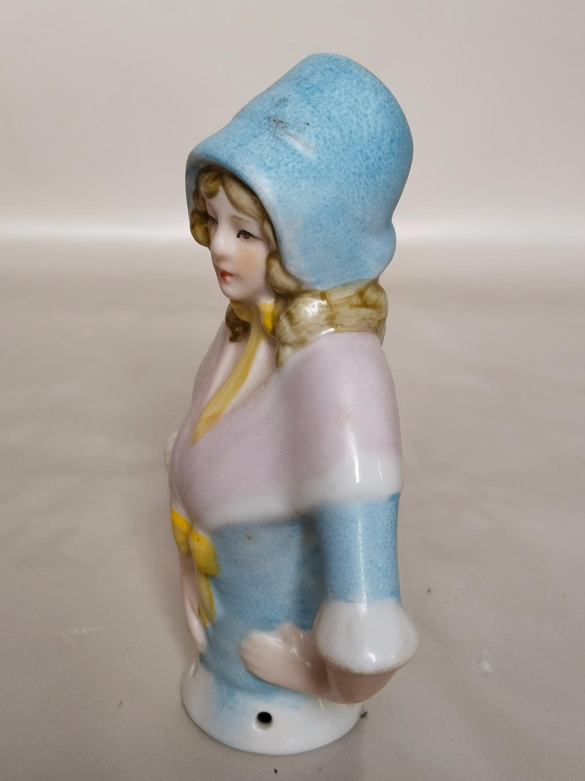 Half Doll figurine, Vintage Halfdoll Porcelain Figure 1980s – Nostalgic Collector’s Item and Decorationage, porcelain, Germany