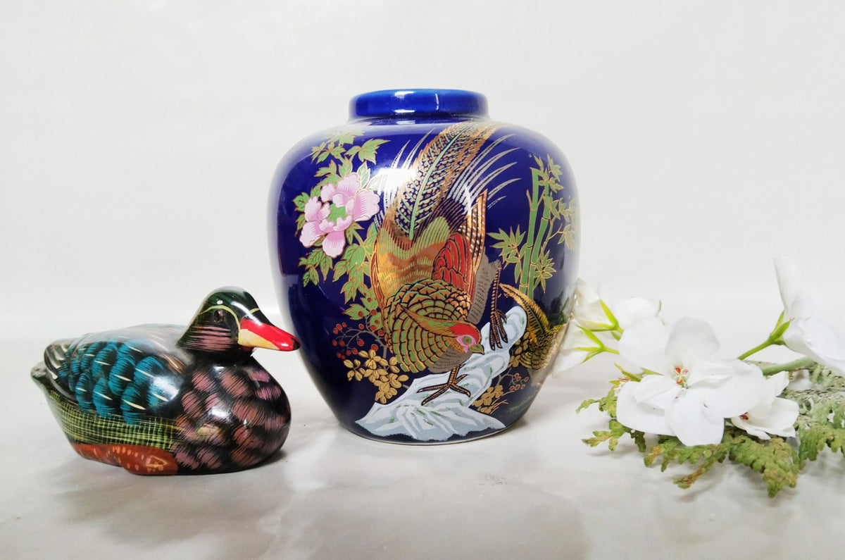 Vintage cobalt blue vase with gold painting – pheasant motif, ideal for flowers and as a storage vessel
