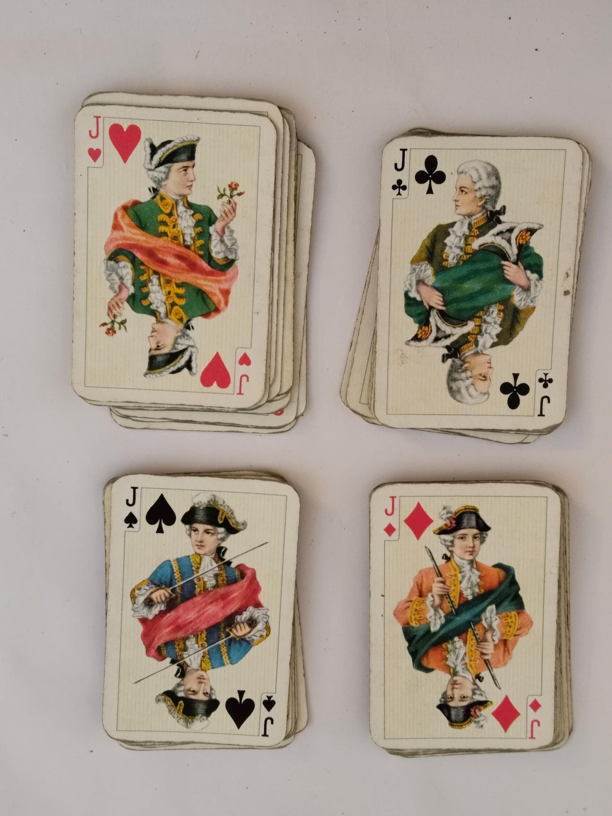 Kartenrücken des ersten Decks