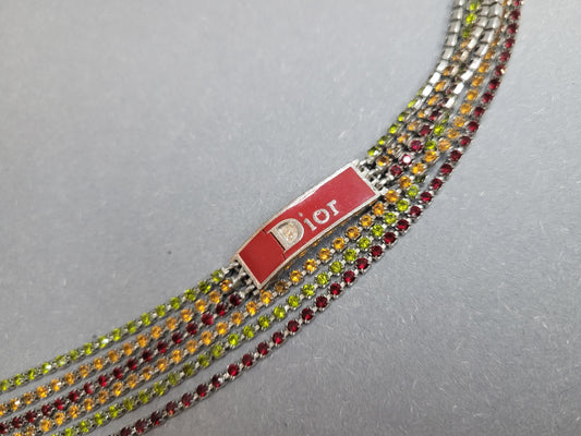Vintage Dior Charm-Anhänger mit bunten Strasssträngen, Gesamtansicht