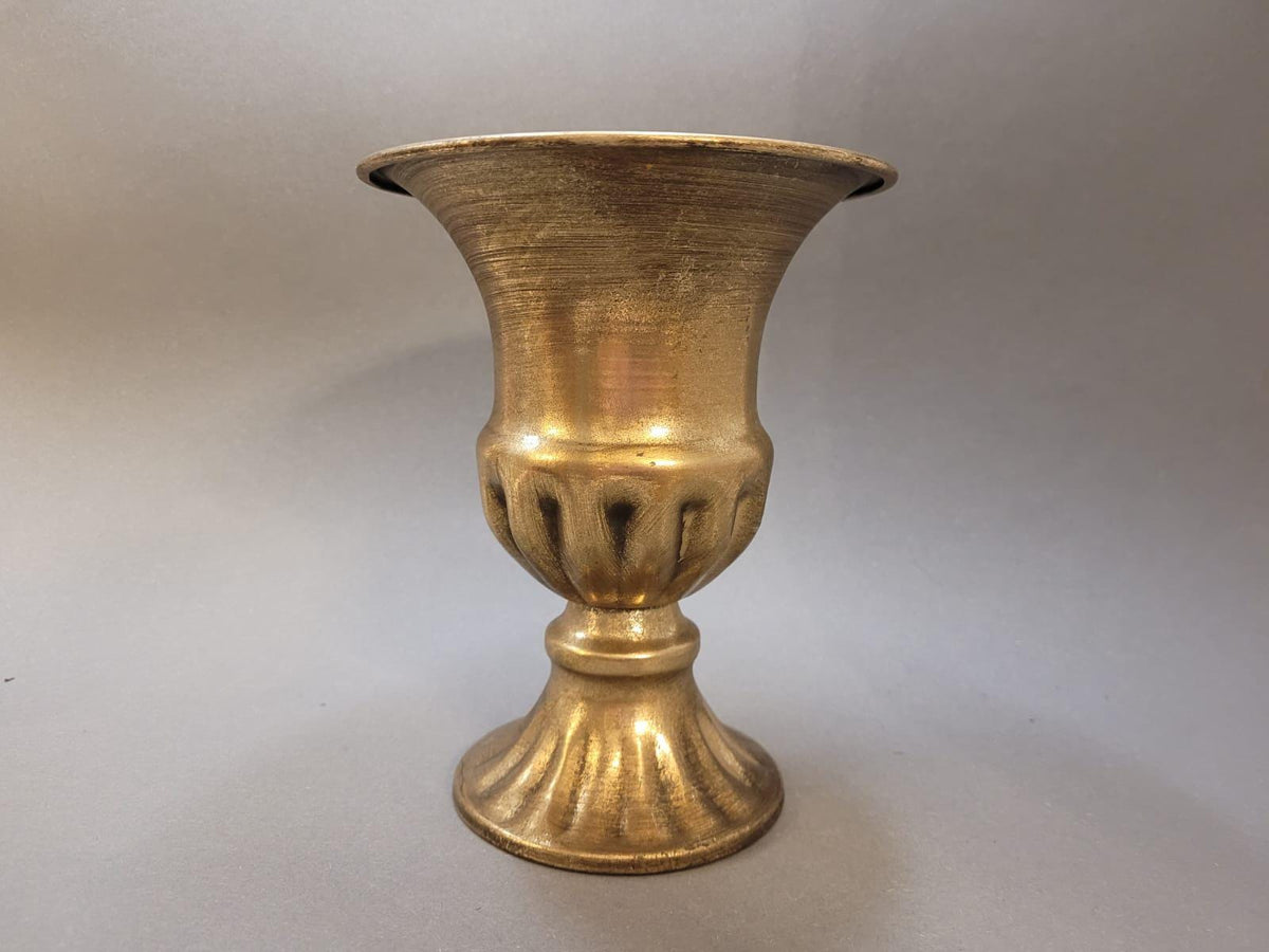 Kannelierte Vintage-Vase aus Messing oder Kupfer – Gesamtansicht, 17 cm