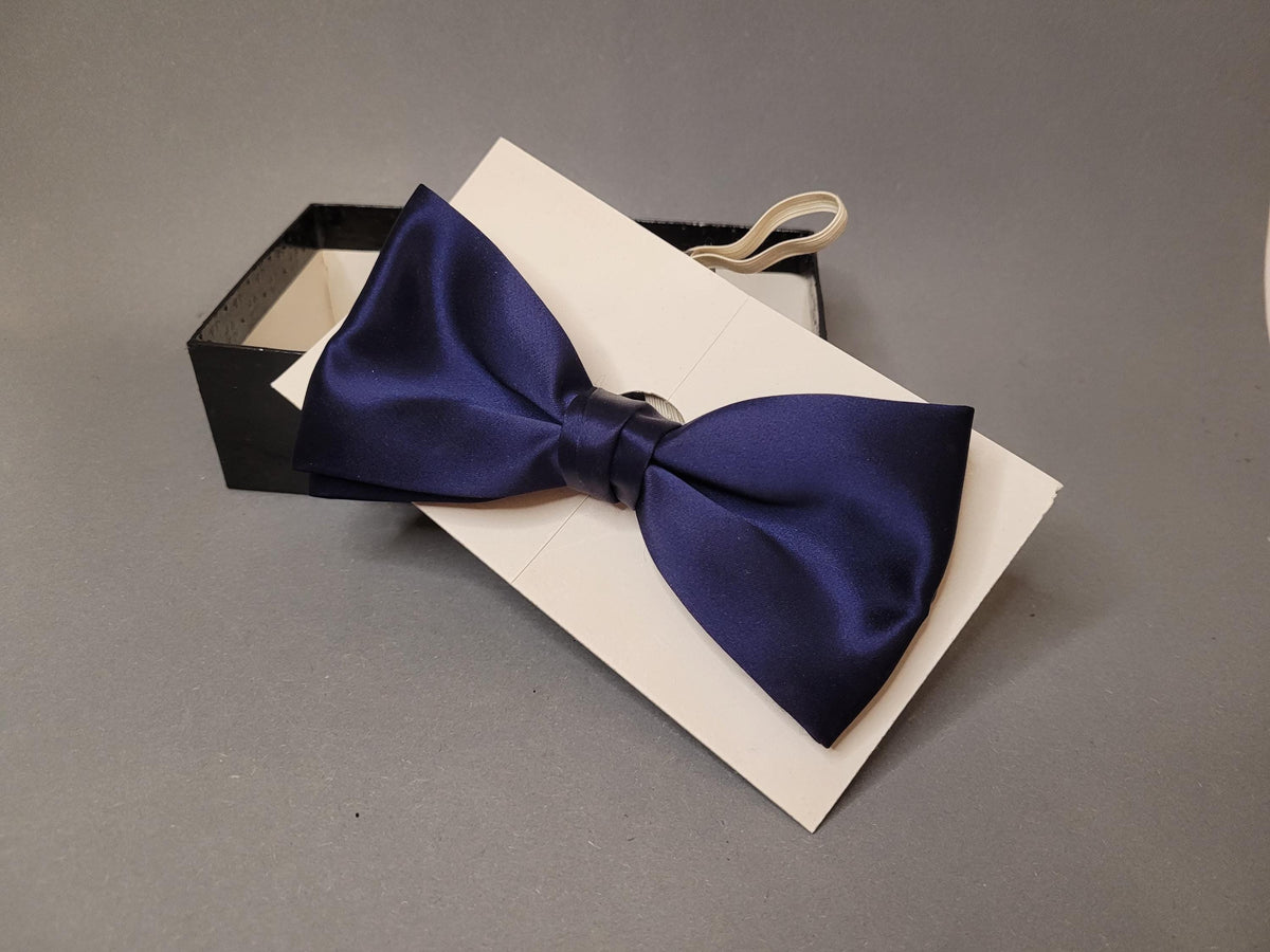 Originalbox mit Klarsichtdeckel