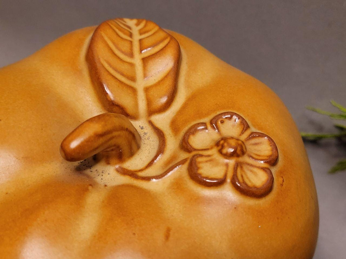 Vintage Ceramic Apple Baking Dish | Brown Pottery Pie Mold | Rustic Farmhouse Cottagecore Decor | Fall Kitchen decor